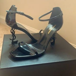Opyum YSL heel